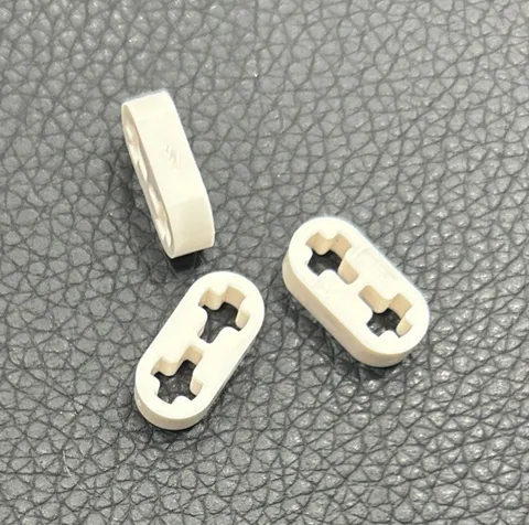 LEGO White Technic Lift Arm Thin 1 x 2 - Axle Holes 41677 Lot Of 3