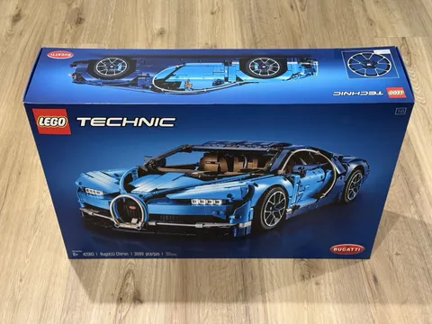 LEGO 42083 Technic Bugatti Chiron BRAND NEW SEALED RETIRED
