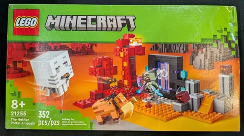 LEGO 21255 Minecraft The Nether Portal Ambush NIB