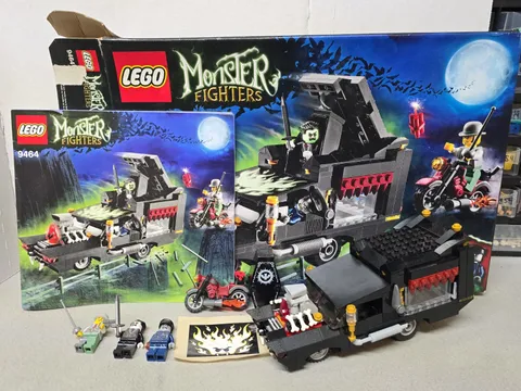 LEGO Monster Fighters: The Vampyre Hearse (9464) 100% Complete w/Box & Manual
