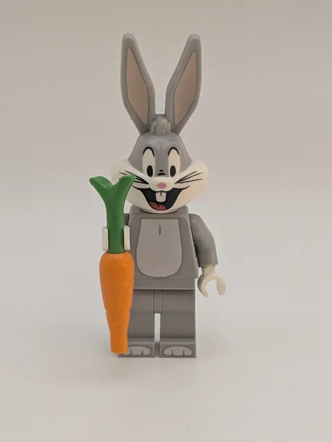 LEGO Looney Tunes Bugs Bunny Minifigure COLLT02 71030 w/ Carrot Genuine
