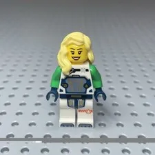 LEGO Minifigure Female Astronaut Classic Space Logo Torso: 973pb5515c04
