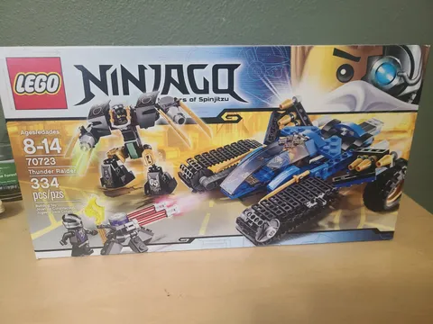 LEGO NINJAGO: Thunder Raider (70723)