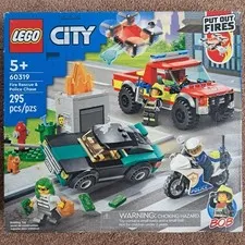 LEGO City #60319 Fire Rescue & Police Chase Building 295 pcs Open / Damaged Box