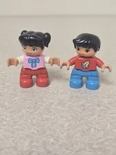 Lego Duplo Replacement Girl & Boy Figures Set Of 2 Free Shipping 