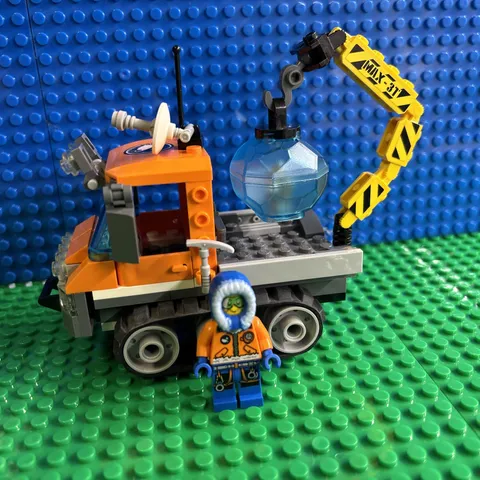 LEGO CITY Arctic Ice Crawler 60033 Complete No Instructions
