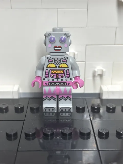 Lego Lady Robot Minifigure Collectible Series 11 71002 CMF Lot Rare HTF Retired 