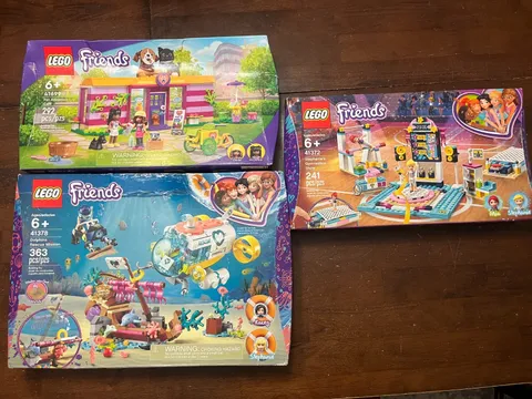 Lego Friends BRAND NEW SEALED LOT of 3 Sets (41699, 41378, 41372) 100% Complete