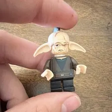 LEGO Minifigure Large Even Peil Ears Headpiece Brown Torso Black Legs Plastic