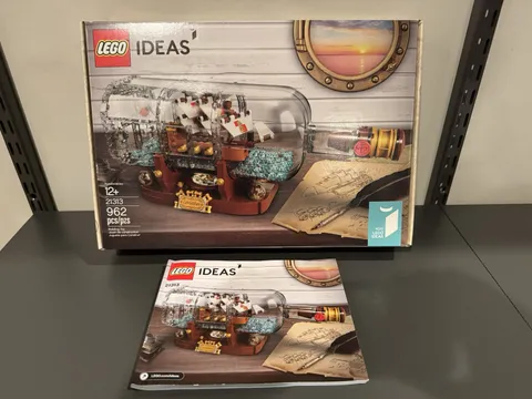 LEGO Ideas: Ship in a Bottle (21313)