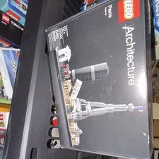 [NEW] (6250900) LEGO Architecture PARIS