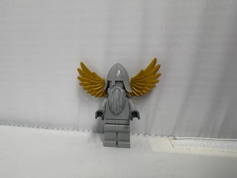 Lego Statue Fountain w/ Gold Wings Knights Castle CMF Rare