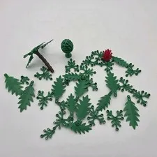 Lego Green Greenery Plant Parts Pieces trees shurbs bushes leaves Lot Of 32