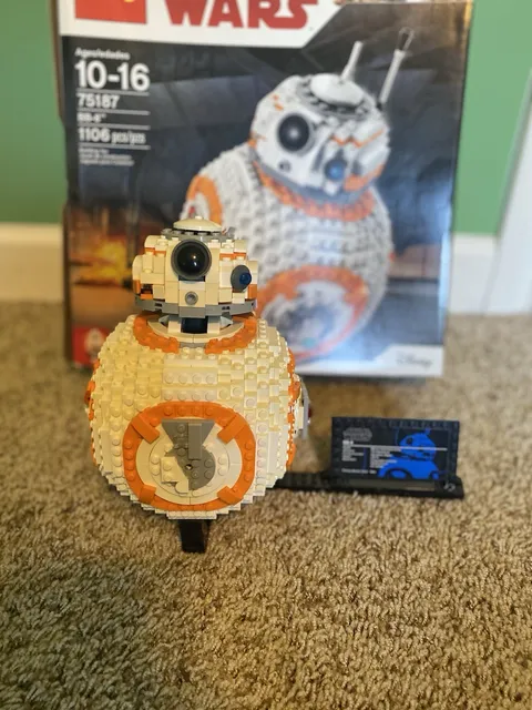 LEGO Star Wars BB-8 75187 Set w/ Display Stand And Box 1106pcs Retired
