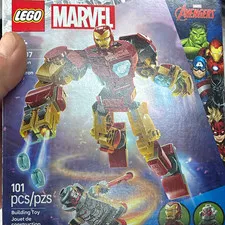 LEGO Marvel 76307 Iron Man Mech vs. Ultron Mechs Set 101 pcs, Age 6+