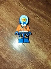 LEGO Minifig Arctic Explorer, Male with Orange Goggles CTY0492