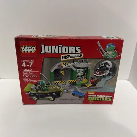 LEGO Juniors: Turtle Lair (10669)