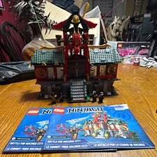 LEGO NINJAGO Battle for Ninjago City 70728 Set w/ Instructions 1223pc 7-14