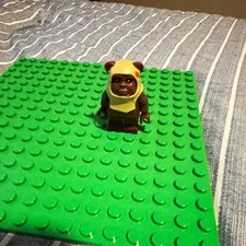 LEGO Minifigure Brown Head w/ Tan Hood and Ears Plastic Figure