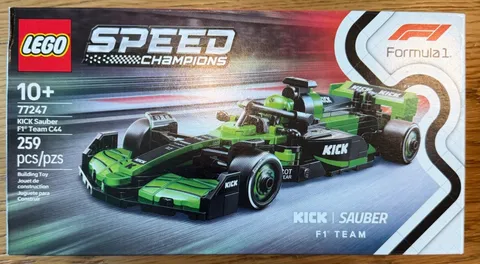 LEGO SPEED CHAMPIONS: Kick Sauber F1 Team C44 Race Car (77247), brand new sealed