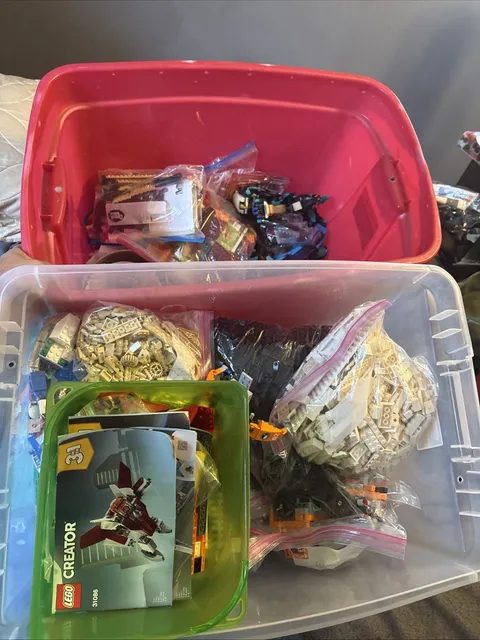 25+lb Huge LEGO Assorted Bulk Lot: Minecraft, Ninjago, City, And More.