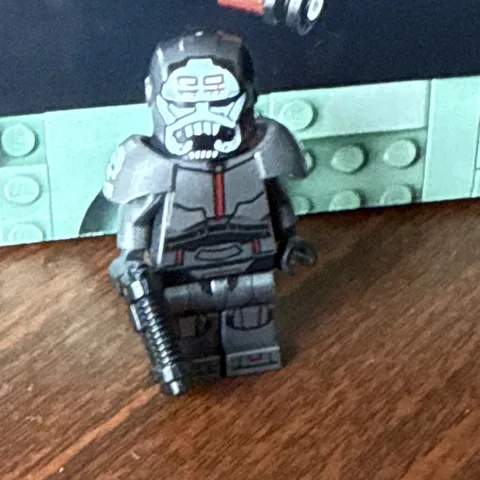 LEGO Star Wars- The Bad Batch Minifigure Wrecker sw1149- Excellent Condition