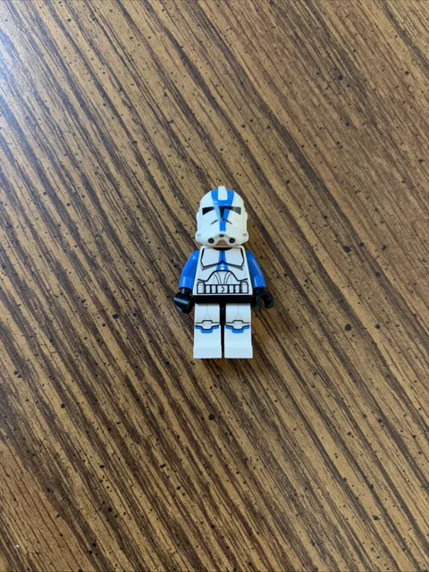 LEGO Star Wars Clone Trooper Minifigure Blue and White