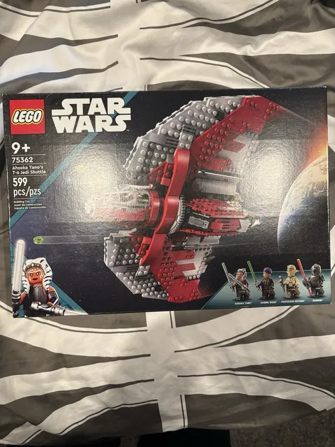 LEGO Star Wars: Ahsoka Tano's T-6 Jedi Shuttle (75362) Sealed Never Opened