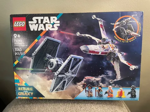 LEGO 75393- TIE FIGHTER AND X-WING COMBO SEALED BRAND NEW 