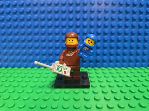 LEGO Brown Astronaut Minifigure Collectible Series 24 71037 CMF Lot Retired Rare