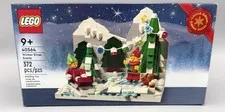 Lego #40564 Winter Elves Scene 372 pcs Christmas Ice Skating Snowmobile Sealed