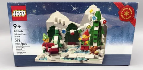 Lego #40564 Winter Elves Scene 372 pcs Christmas Ice Skating Snowmobile Sealed