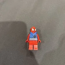 LEGO Scarlet Spider Minifigure (Authentic) Set 76057