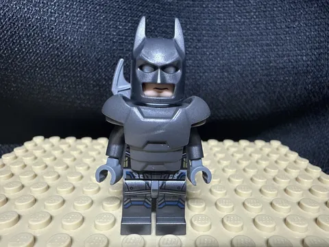 Lego DC Armored Batman Super Heroes Minifigure  76044 Dawn Of Justice