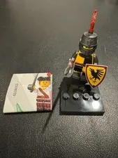 LEGO Tournament Knight Minifigure CMF Series 20 (71027) complete w/instructions