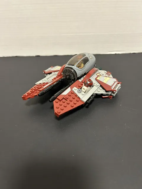 LEGO Star Wars 75135 Obi-Wan's Jedi Interceptor W/Minifigs Looks Complete