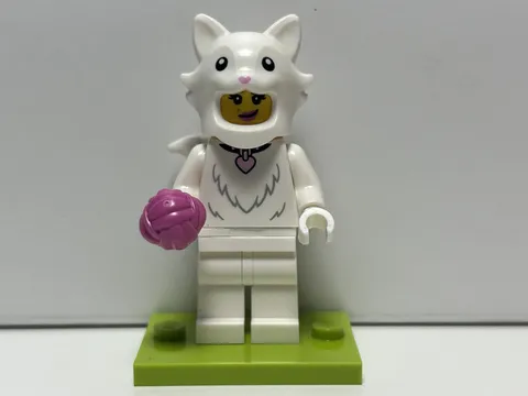 LEGO CMF Series 28 Collectible Minifigures 71051 White Cat Costume Fan