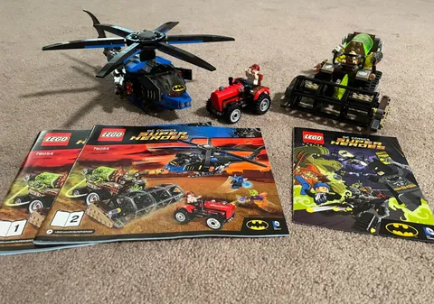 Lego Super Heroes 76054 All Pieces and Instructions - Missing SOME Minifigures 
