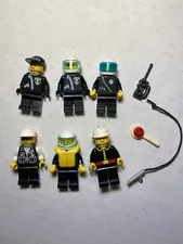 Vintage LEGO Town Police Emergency Minifigures 6 Characters 3 Accessories