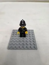 LEGO Collectible Minifig S11 #71002 - Constable (No Club) - col177