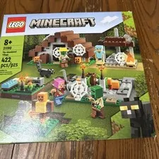 LEGO Minecraft: The Abandoned Village (21190), 422 pcs, New Unopened