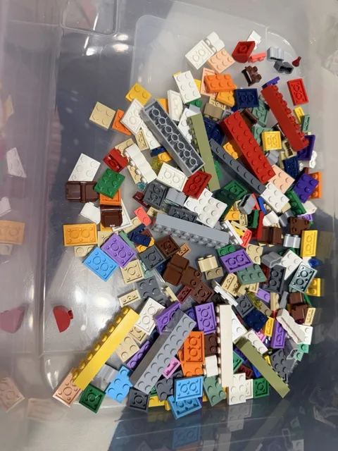 Lego Pieces Total 257