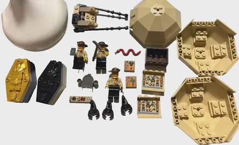 LEGO Minifigure Pharaoh adventure Lot Bulk Sale