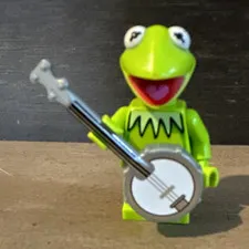 LEGO Kermit the Frog Minifigure w/ Banjo - The Muppets MINIFIGURES
