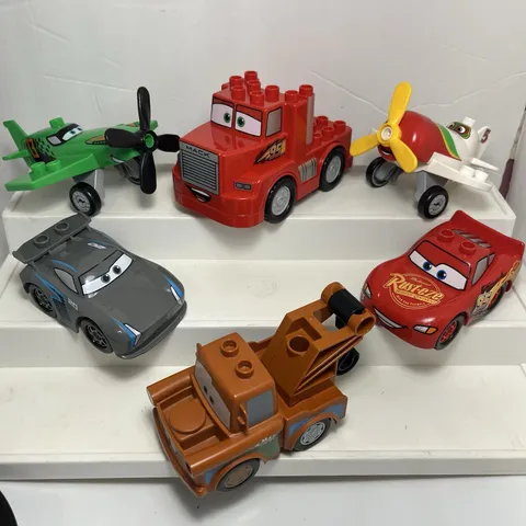LEGO DUPLO DISNEY/PIXAR CARS Planes And Cars Lot Complete. 
