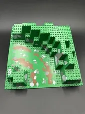 Vintage LEGO Baseplate Raised 6024 for Castle Dark Forest Fortress 6079