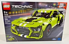 LEGO TECHNIC Ford Mustang Shelby GT500 (42138) - NEW