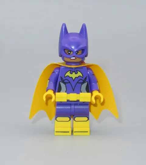 LEGO Batman Batgirl purple yellow cape minifigure movie 70902 70917 70906 70921