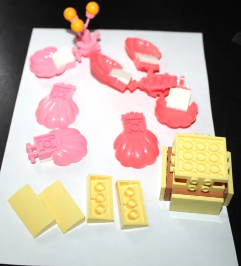 Lego Clam Shell Lot Pink Coral Yellow Bricks Building Pieces  YS11=