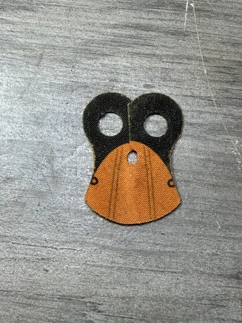 LEGO Star Wars - Minifig, Pauldron Cloth w/ Black Neck & 4 Thin Black - Orange 